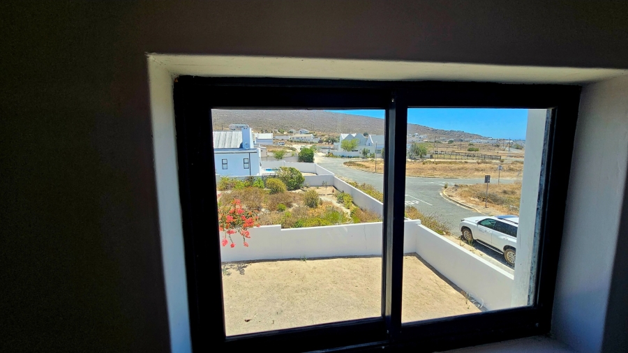 4 Bedroom Property for Sale in Harbour Lights Western Cape